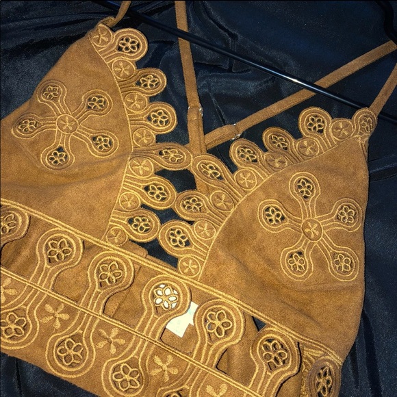 Never Worn Suede Crop Top - Picture 3 of 3